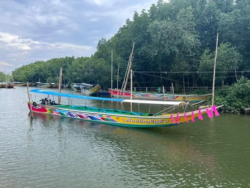 Longtail Boat