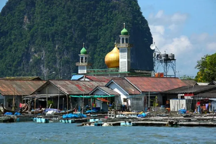 James Bond Island tours