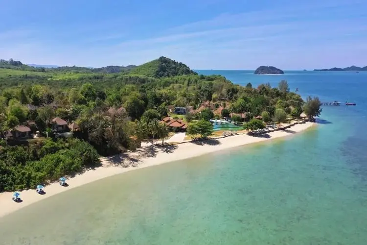 James Bond Island tours