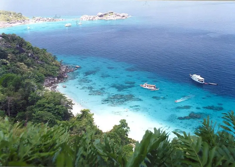 Koh Bangu (Island #9)